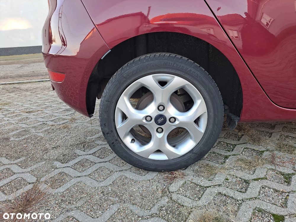 Ford Fiesta - 15