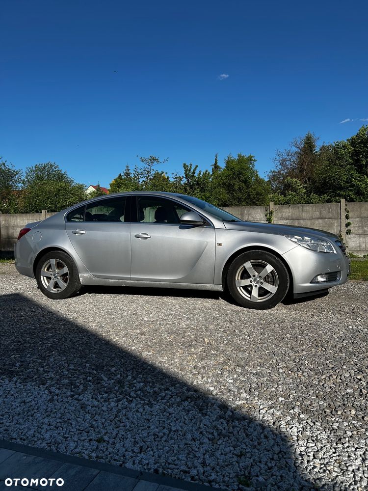 Opel Insignia 1.8 - 2