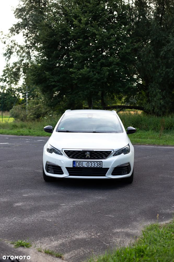 Peugeot 308 BlueHDi 130 EAT8 Stop & Start GT - 12