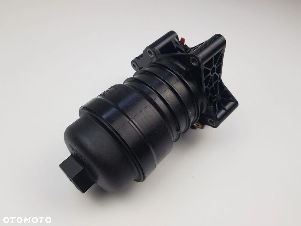 Podstawa Obudowa filtra oleju Porsche Panamera Audi A8 Q7 RS6 06M115401K - 5