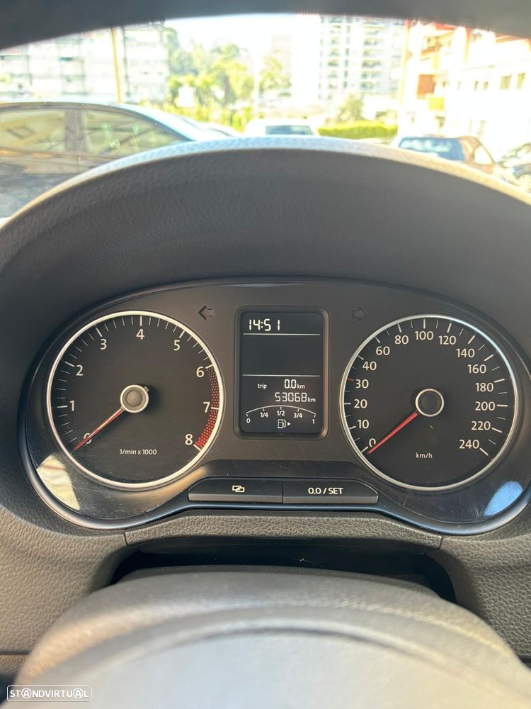 VW Polo 1.2 Sportline - 11