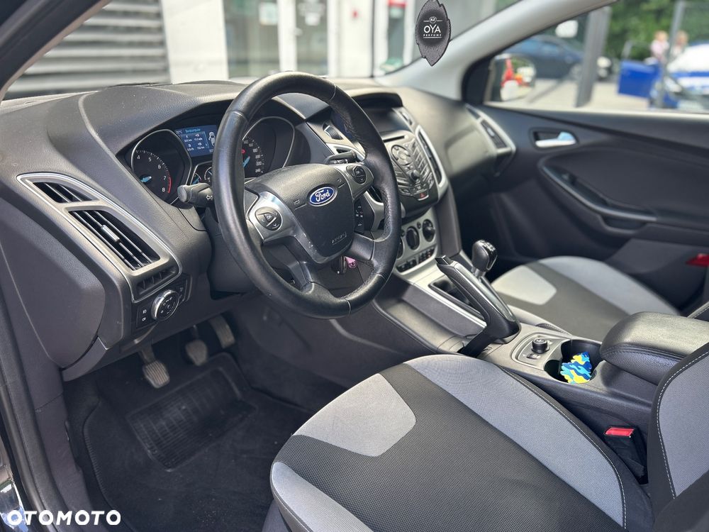 Ford Focus - 10