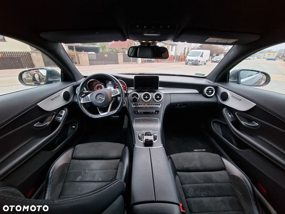 Mercedes-Benz Klasa C 200 4-Matic 9G-Tronic - 19