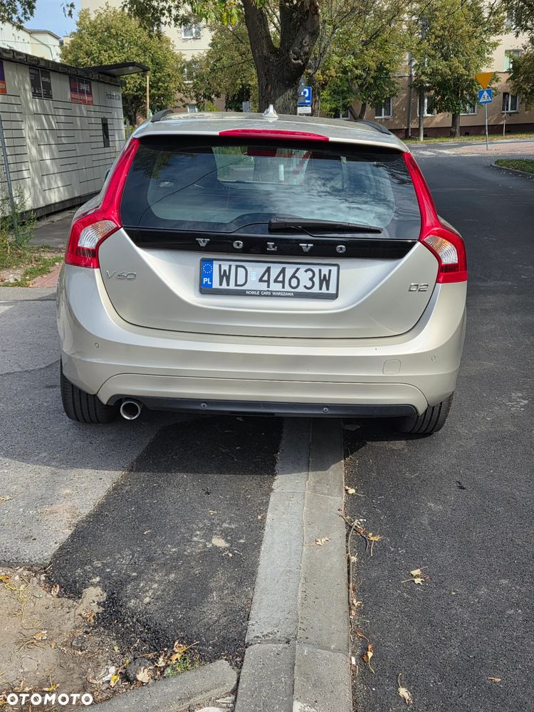 Volvo V60 D2 Drive-E Dynamic Edition (Kinetic) - 7