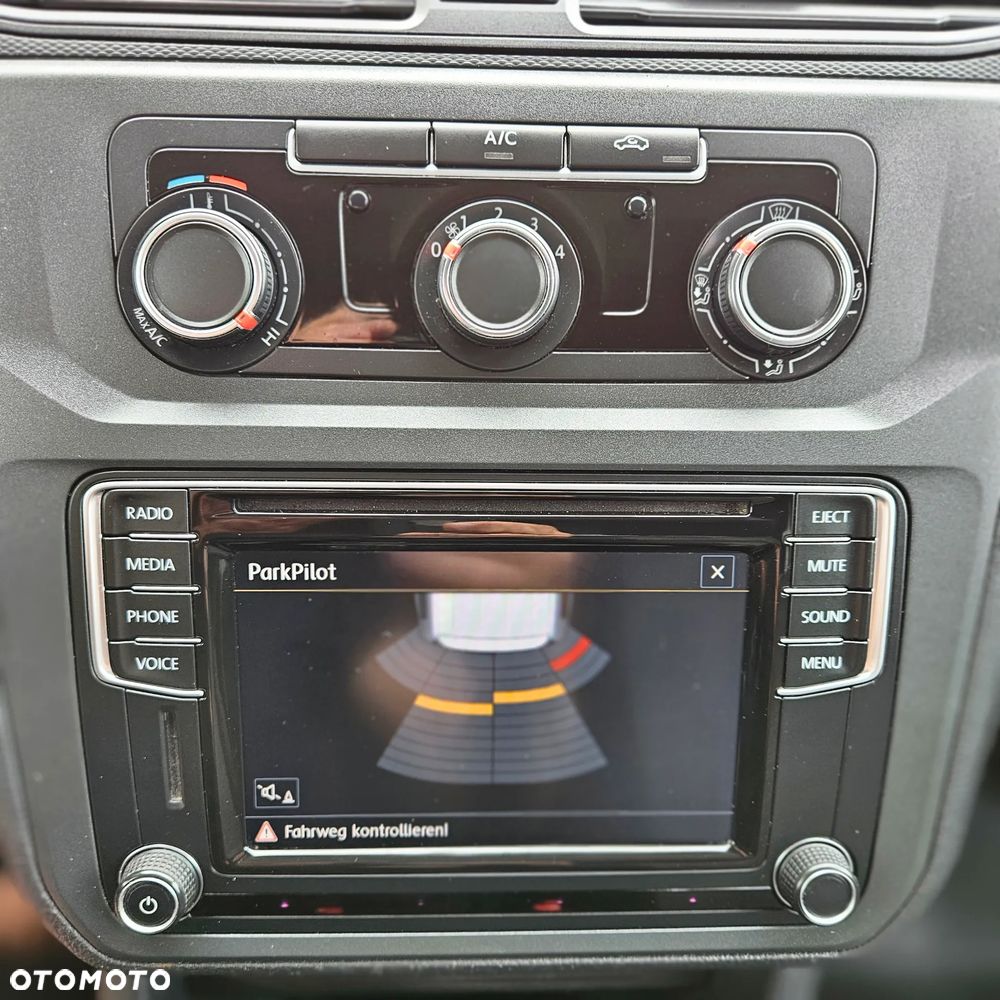 Volkswagen Caddy - 26