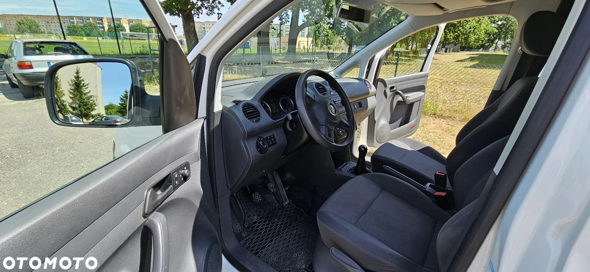 Volkswagen CADDY - 11