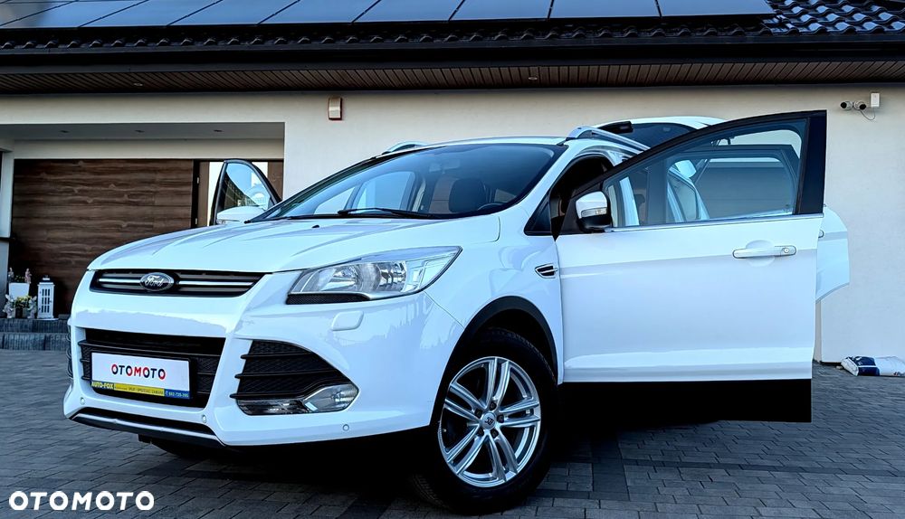 Ford Kuga 1.6 EcoBoost 2x4 Titanium - 17