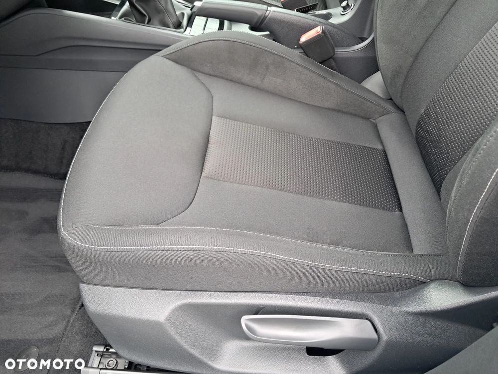 Skoda Scala 1.0 TSI Selection DSG - 23
