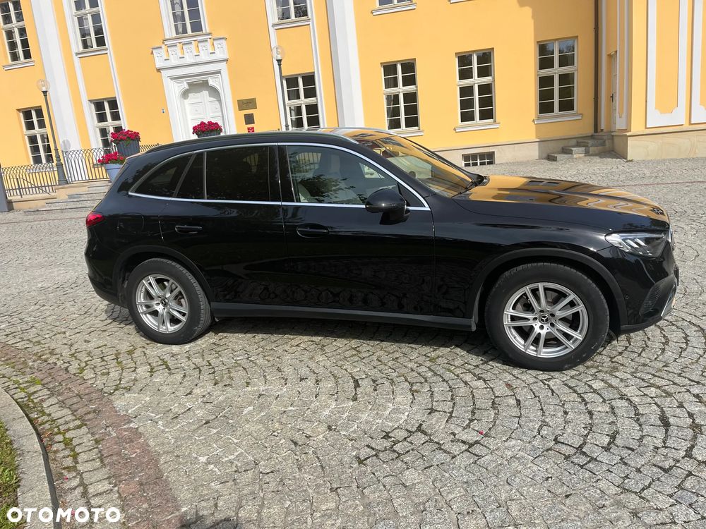Mercedes-Benz GLC 220 d mHEV 4-Matic Avantgarde - 12