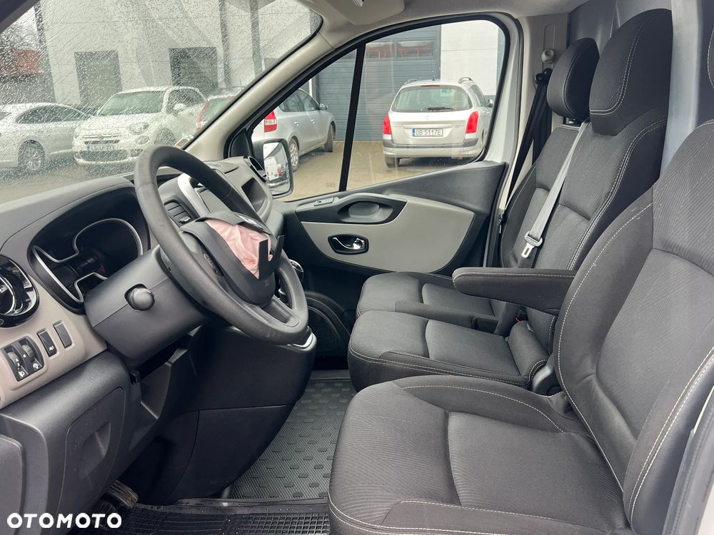 Renault Trafic - 7