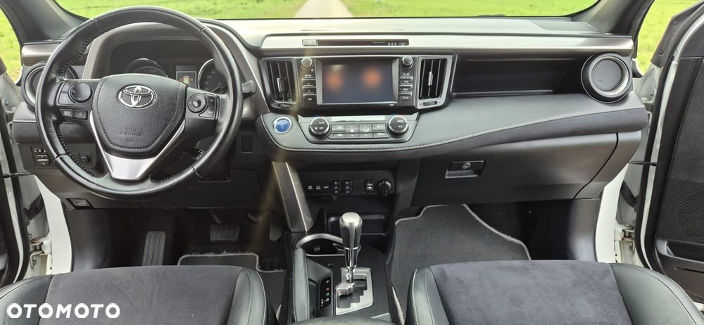 Toyota RAV4 Hybrid Platinum 4x2 - 5