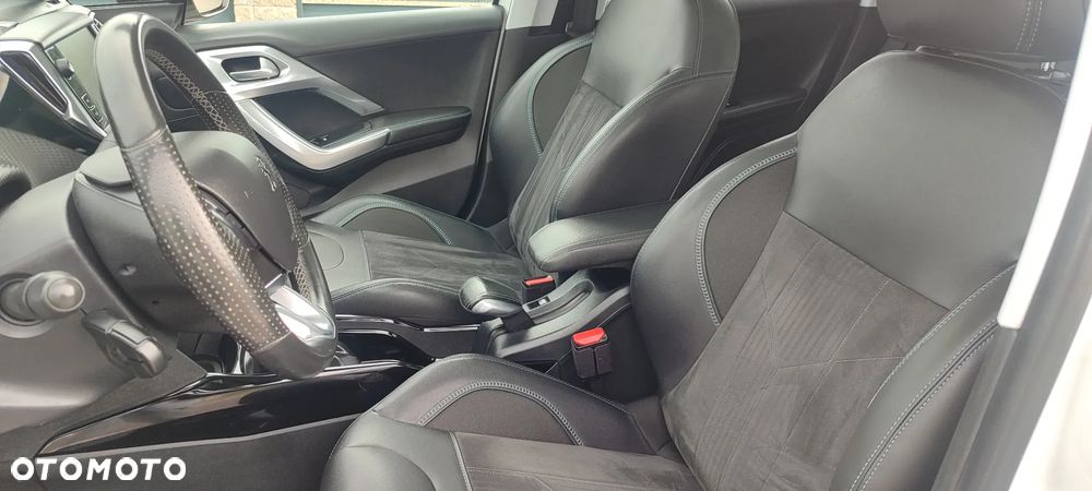 Peugeot 2008 PureTech 110 Stop&Start EAT6 Crossway - 18