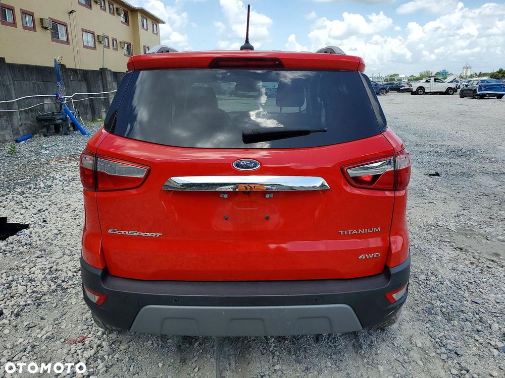 Ford EcoSport - 5