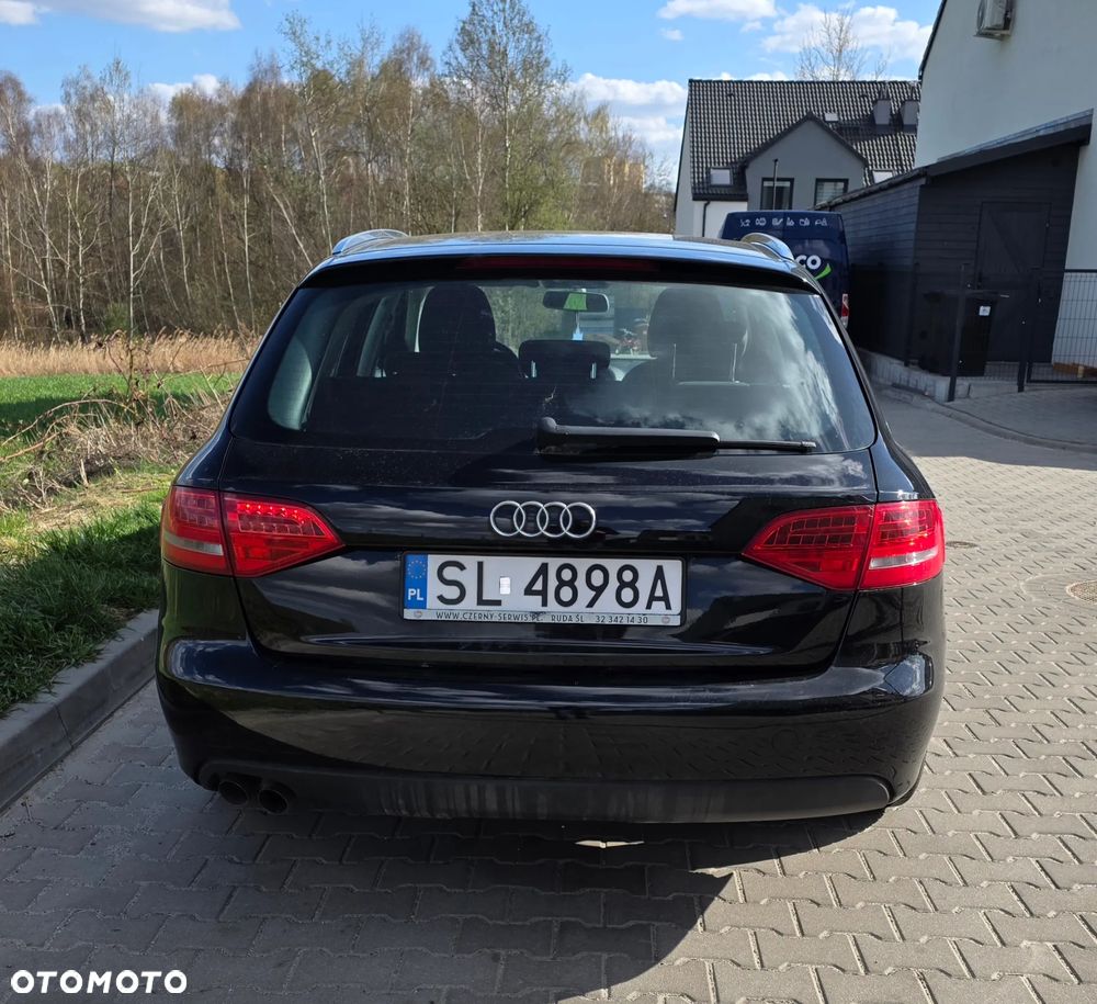 Audi A4 Avant 2.0 TDI DPF Ambiente - 5