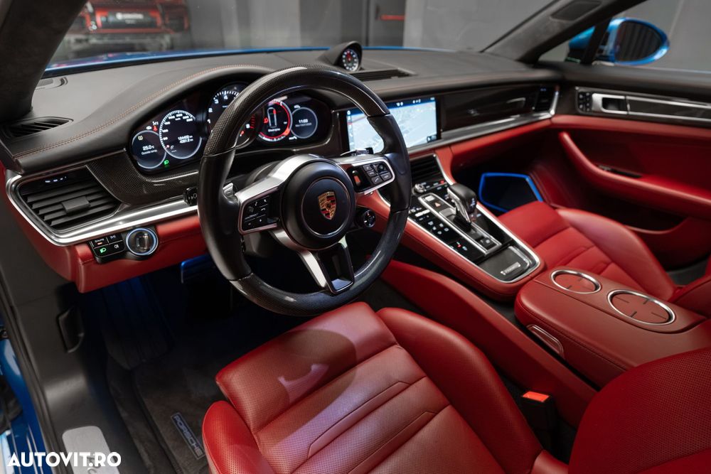 Porsche Panamera - 15
