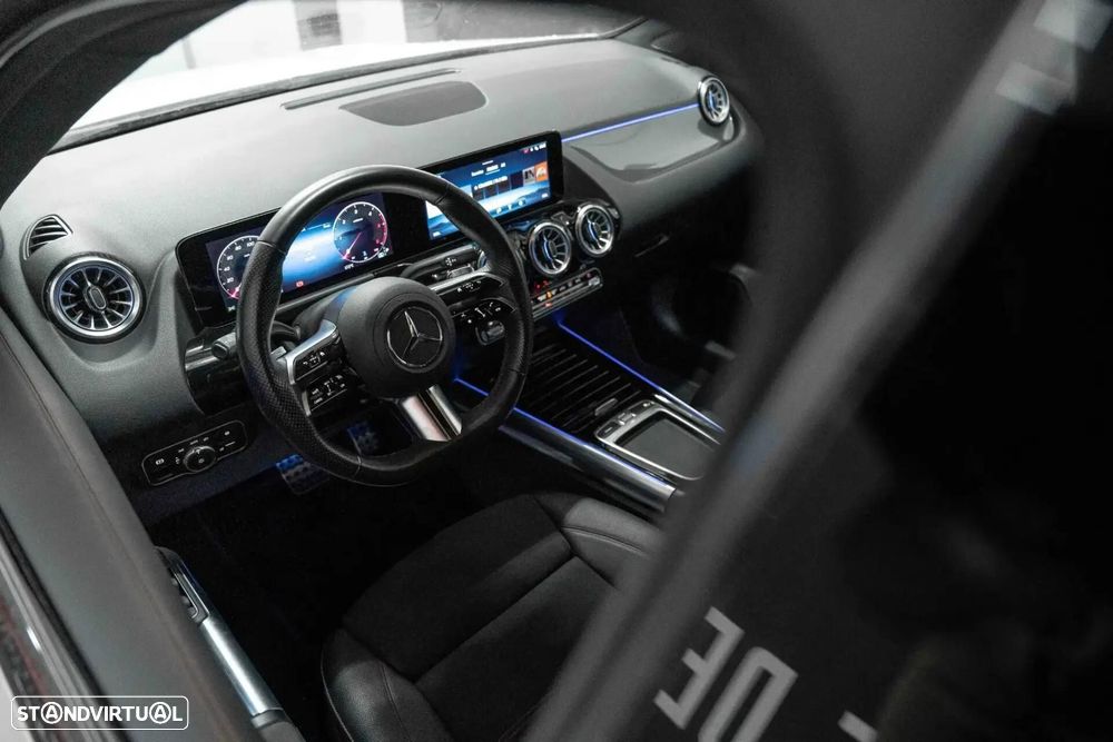 Mercedes-Benz GLA 200 d AMG Line - 27