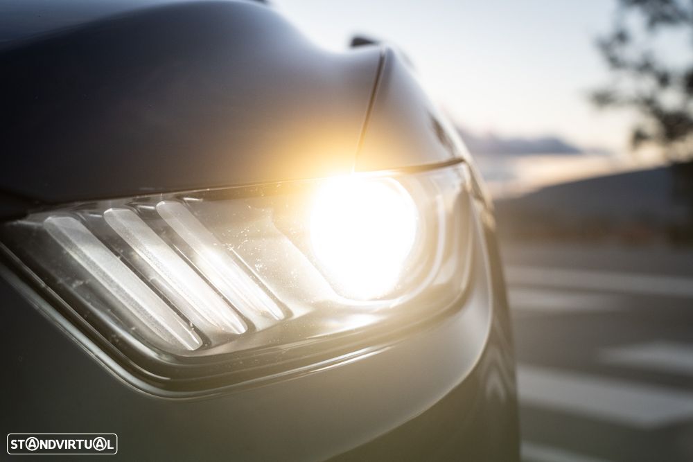 Ford Mustang 2.3i EcoBoost - 10