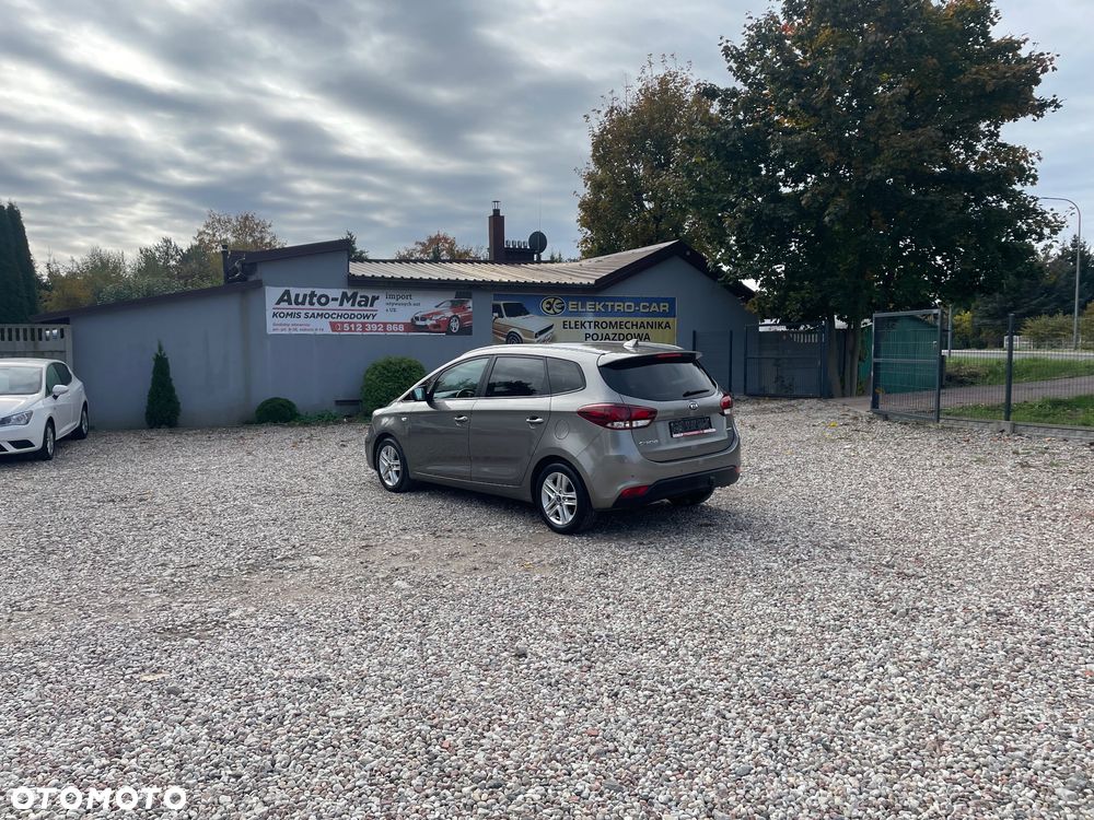 Kia Carens 1.7 CRDi 141 Dream Team Edition - 22