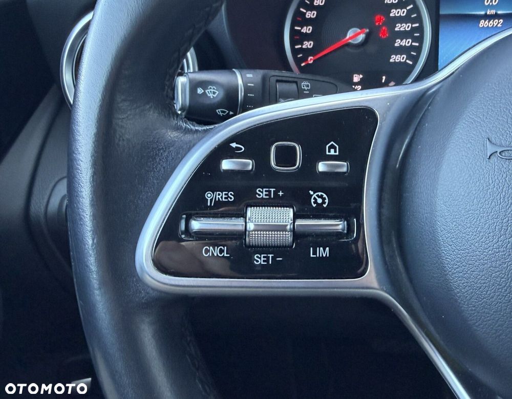 Mercedes-Benz GLC 200 d 4-Matic - 35