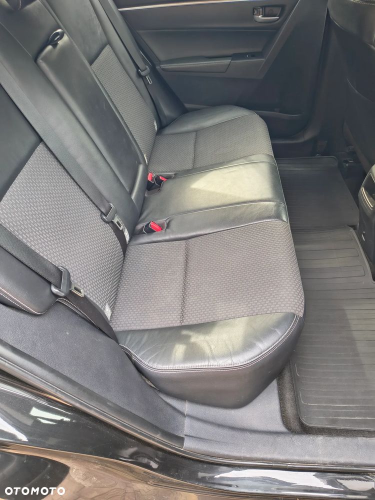 Toyota Corolla 1.6 Premium - 15