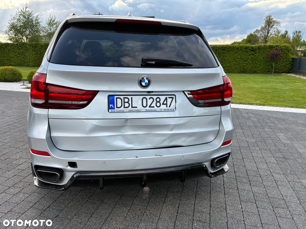 BMW X5 xDrive40d Sport-Aut - 7