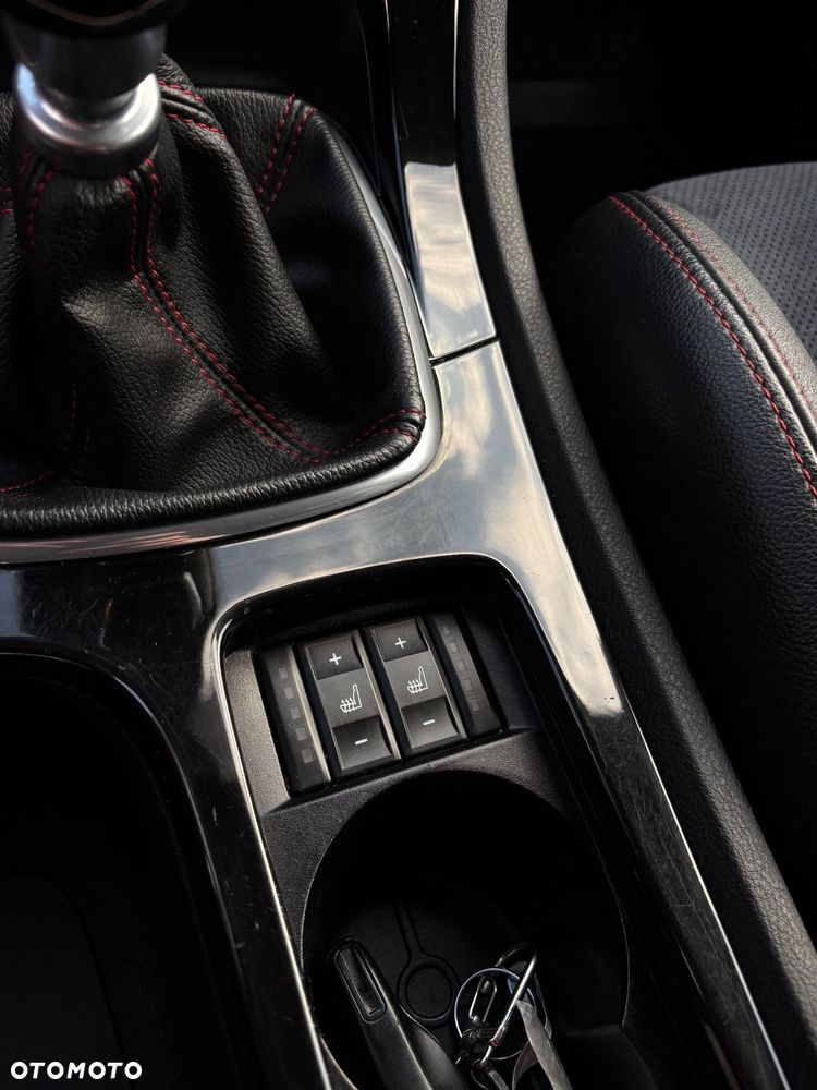 Ford Mondeo 2.0 EcoBoost Titanium S - 26