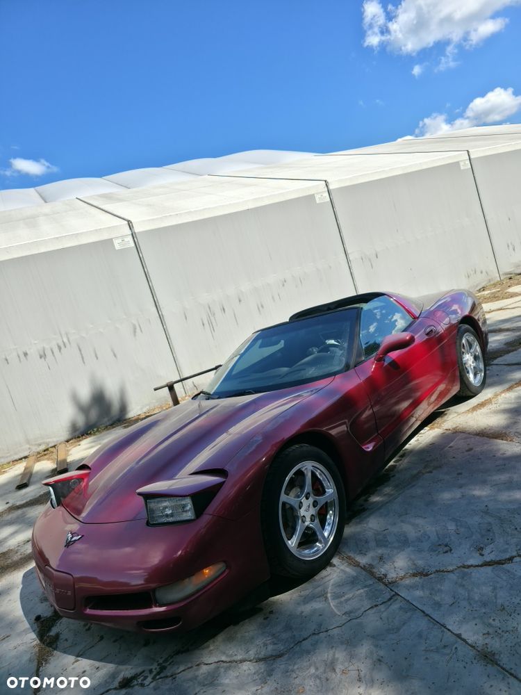 Chevrolet Corvette - 2