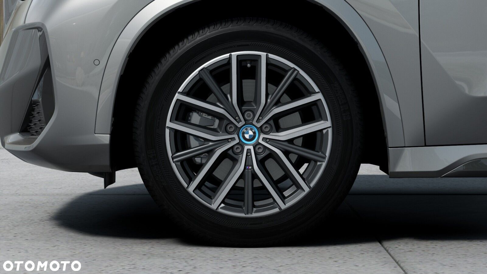 BMW iX1 - 8