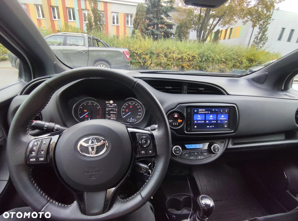 Toyota Yaris 1.5 Selection - 5