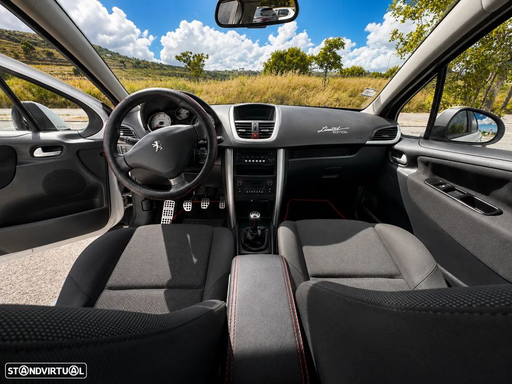 Peugeot 207 1.4 VTi Sportium - 10