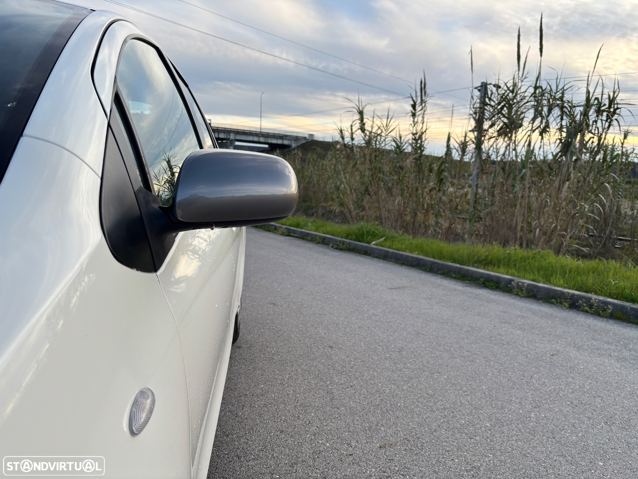 Toyota Yaris 1.0 VVT-i AC - 17