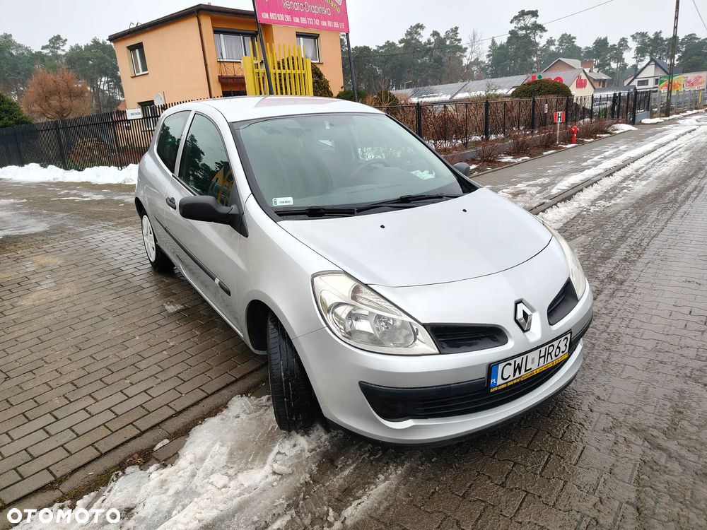 Renault Clio 1.2 16V 75 Expression - 2