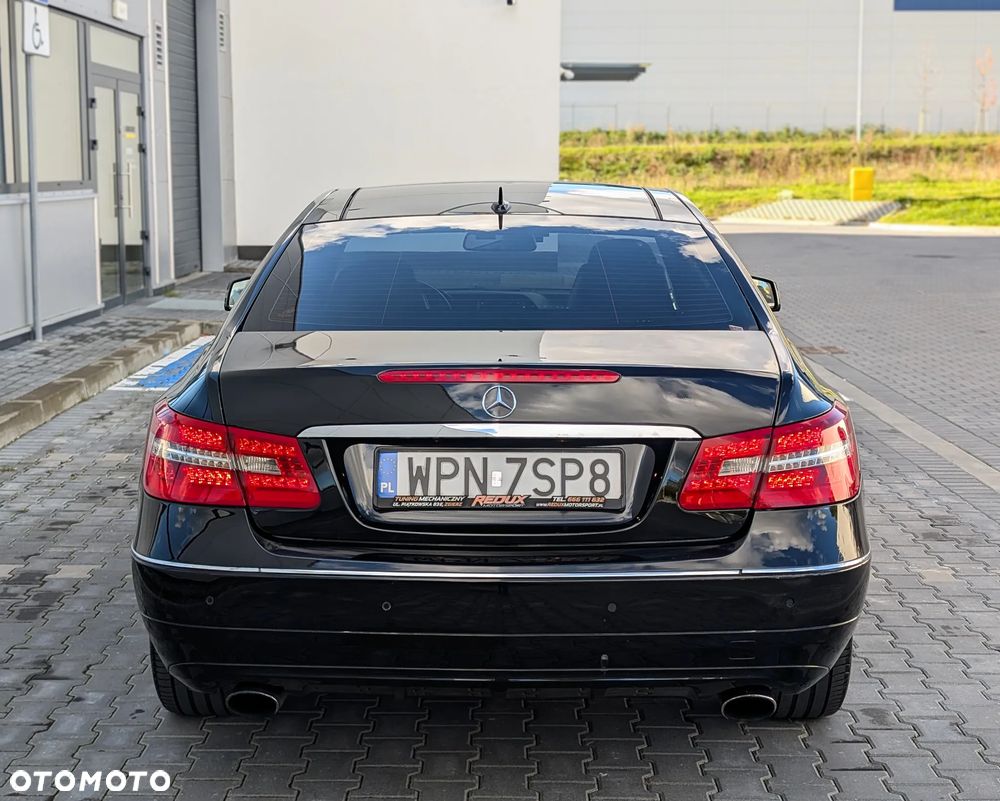 Mercedes-Benz Klasa E 350 CDI DPF Coupe BlueEFFICIENCY 7G-TRONIC Avantgarde - 13