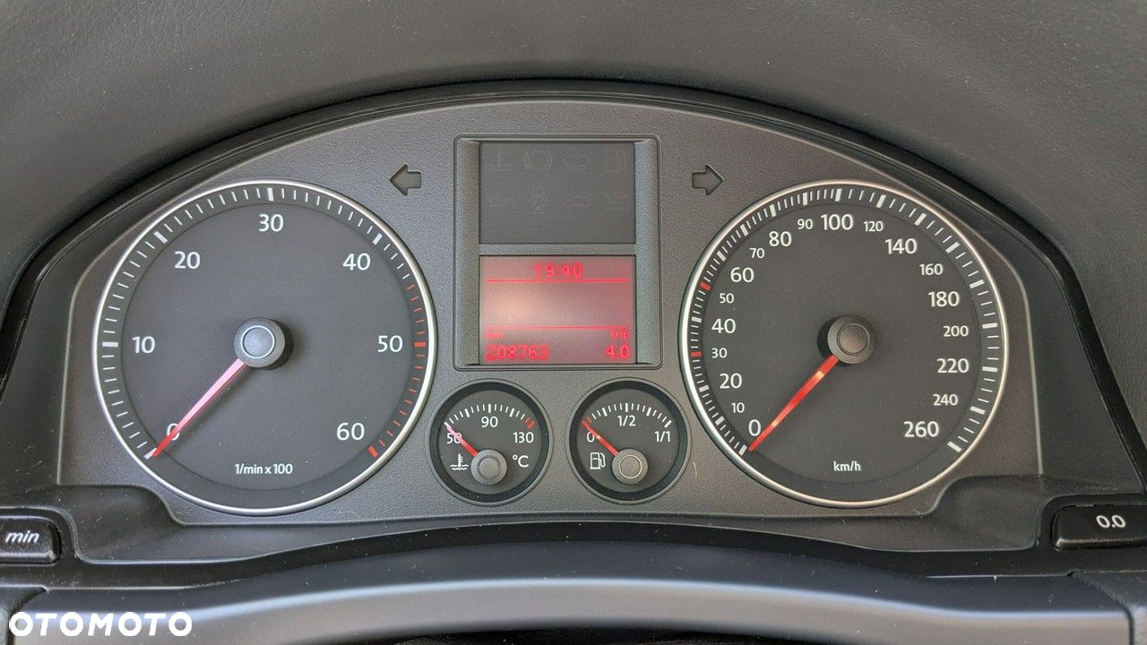 Volkswagen Golf Plus - 22