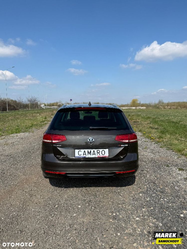 Volkswagen Passat - 6