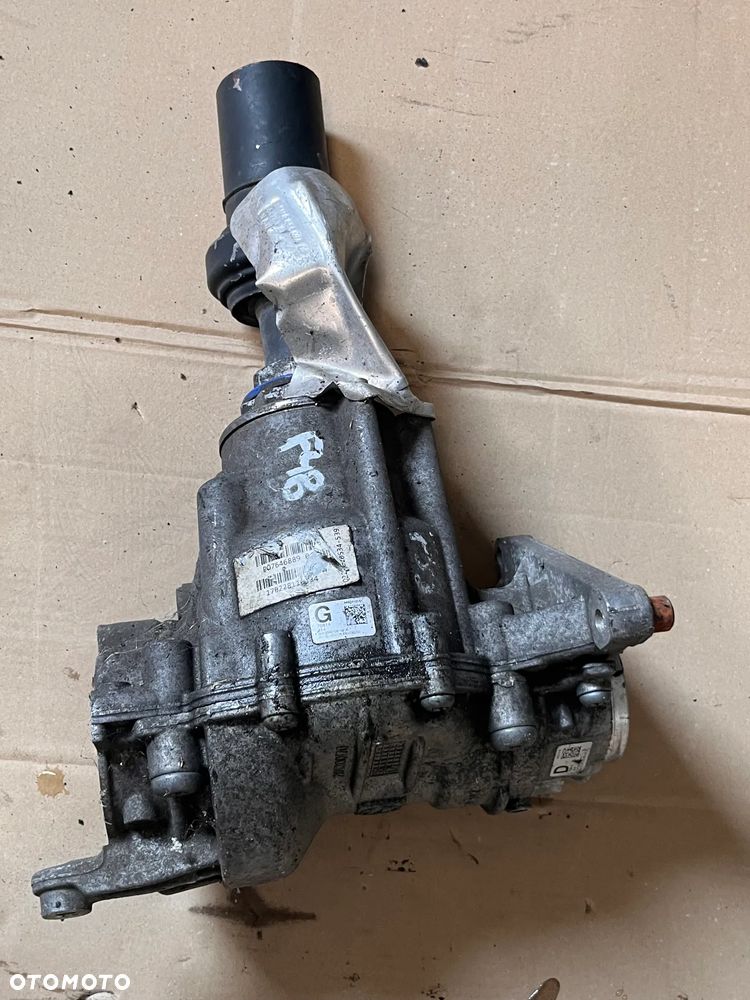 BMW X1 F48 F40 F39 REDUKTOR SKRZYNIA ROZDZIELCZA 7646889