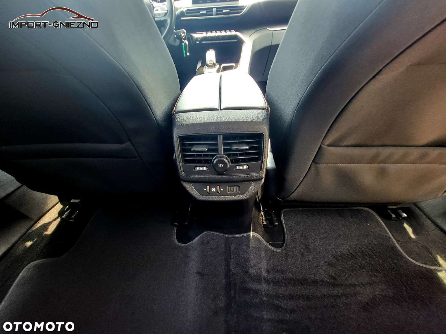 Peugeot 5008 - 25