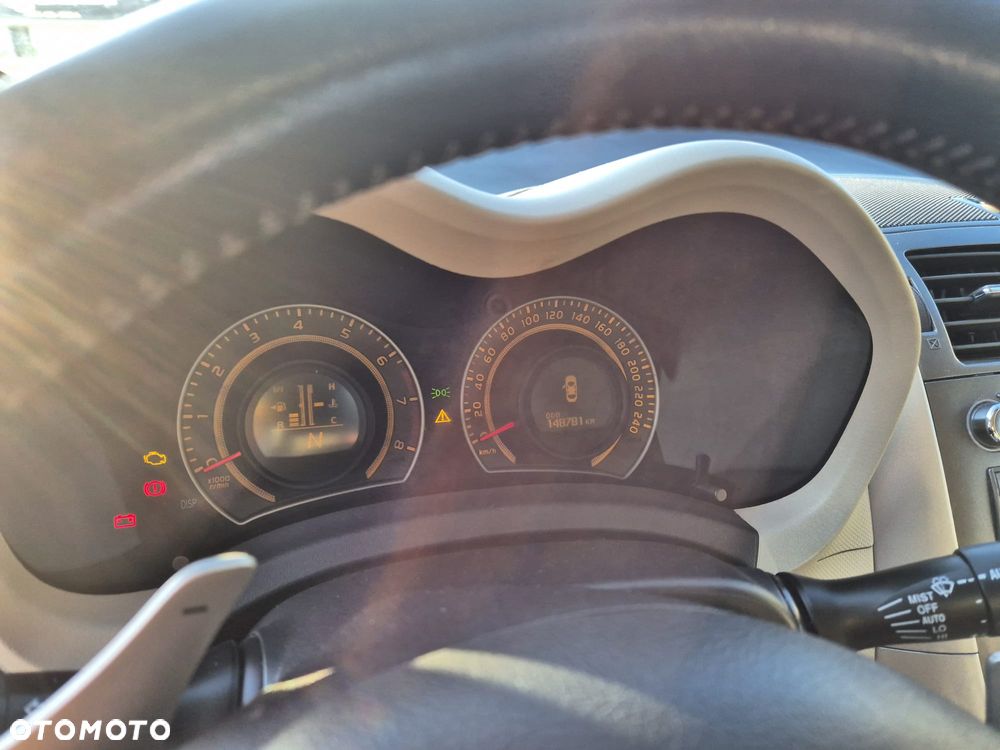 Toyota Auris 1.6 VVT-i Prestige MM - 5