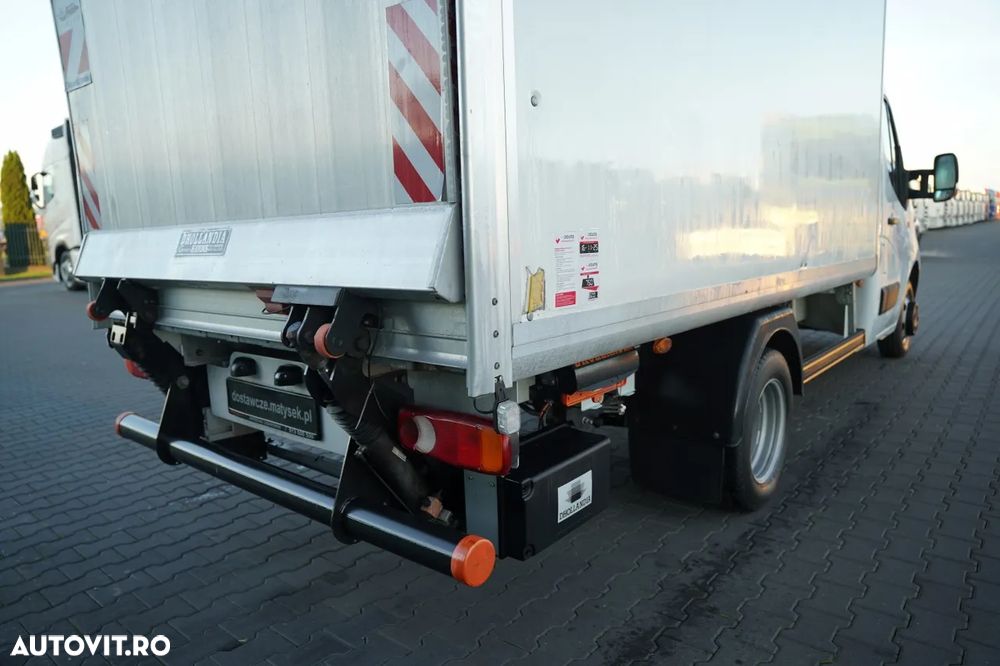 Renault RENAULT MASTER / MAXI / CAROSERIE TIP BOX - 3,8 M / ROȚI SPATE DUBLE / LIFT HIDRAULIC DHOLLANDIA / IMPORT / - 15