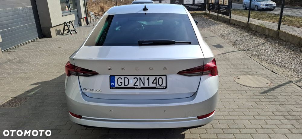 Skoda Octavia 1.5 TSI ACT Ambition - 3