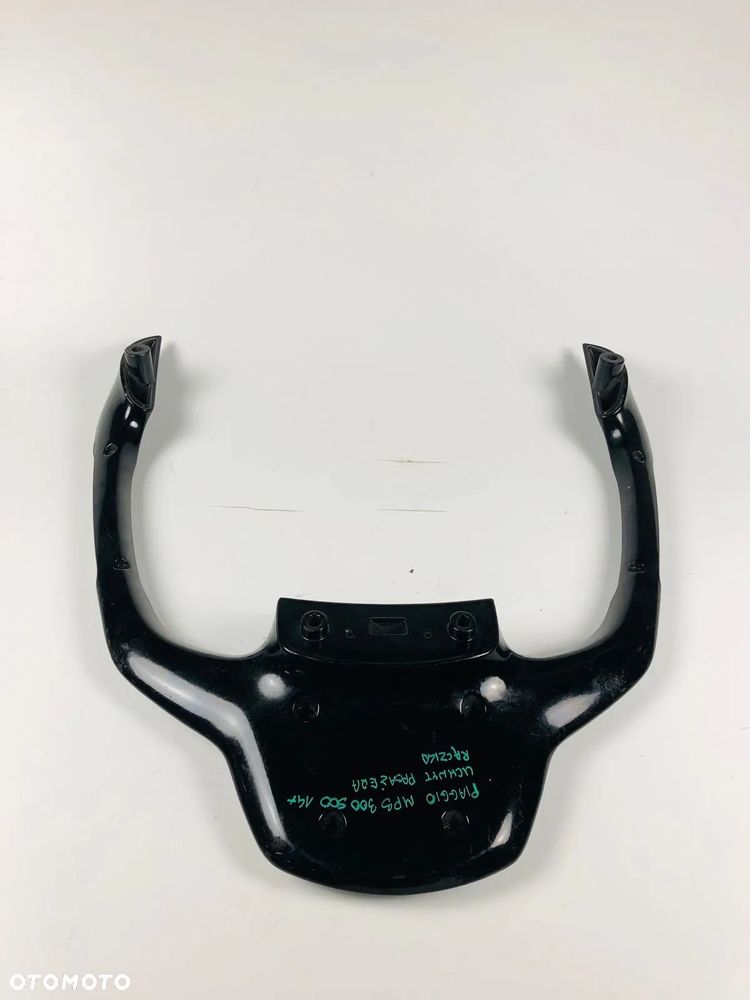 Piaggio MP3 300 500 14- Uchwyt Rączka Pasażera - 5