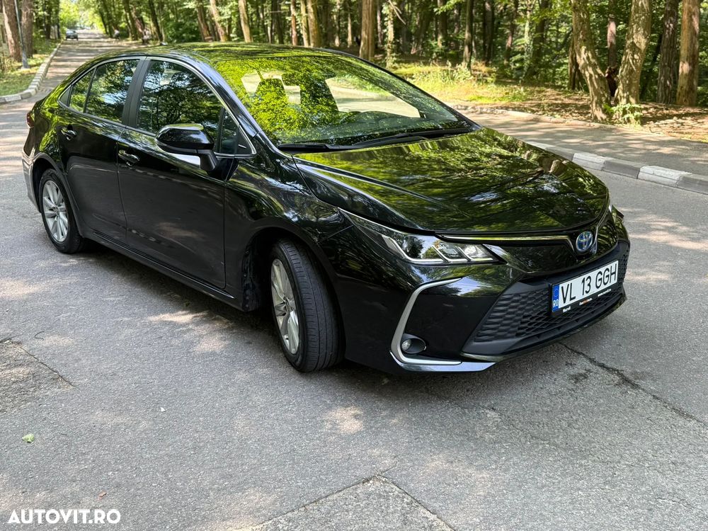 Toyota Corolla 1.8 HSD Business - 3