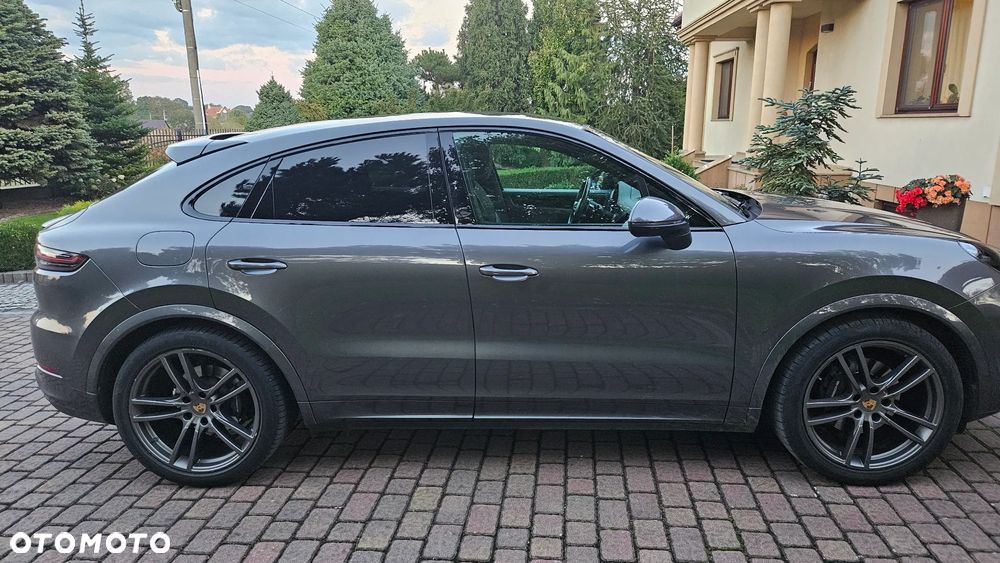 Porsche Cayenne Coupe - 11