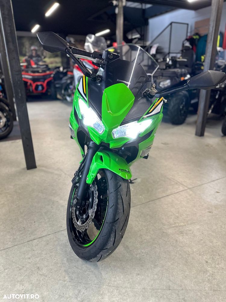 Kawasaki Ninja 650 - 2