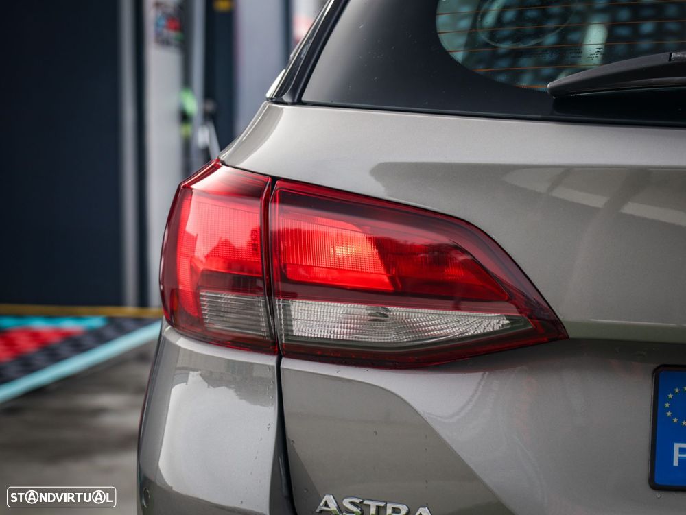 Opel Astra Sports Tourer 1.6 CDTI Innovation S/S - 13
