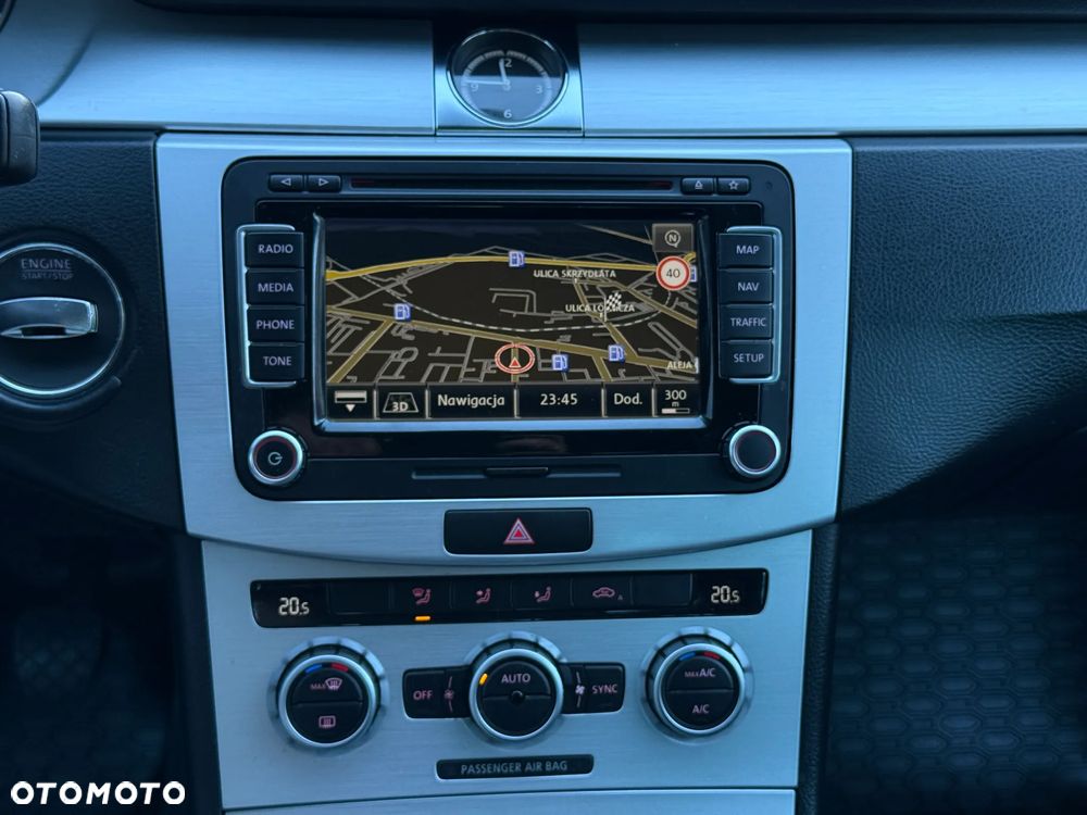 Volkswagen CC 2.0 TDI BlueMotion Technology - 24