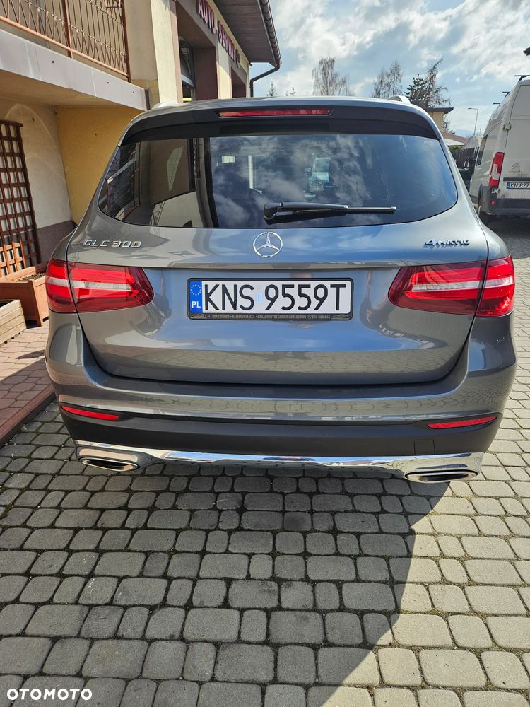 Mercedes-Benz GLC 300 4Matic 9G-TRONIC - 5