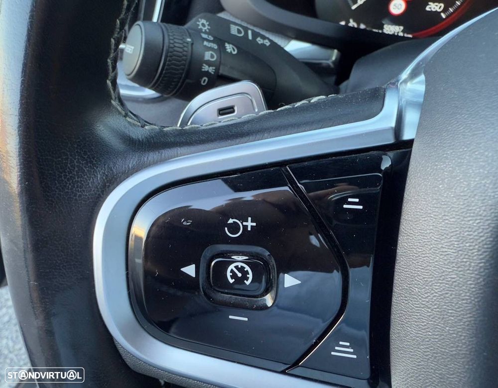Volvo V60 2.0 D4 R-Design Geartronic - 14