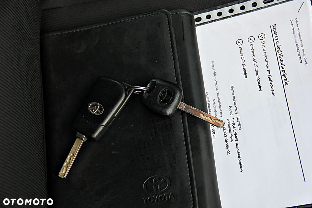 Toyota Yaris 1.0 Sol - 38