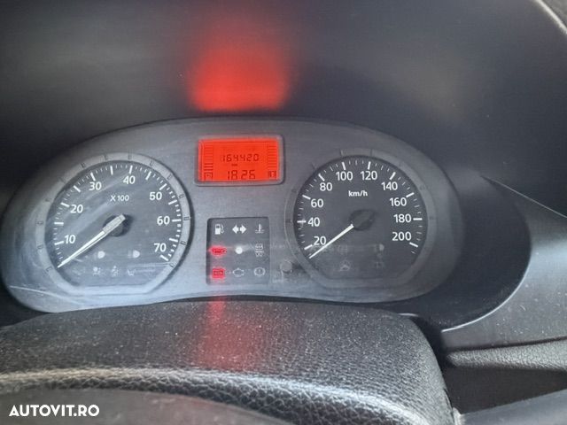 Dacia Logan - 25